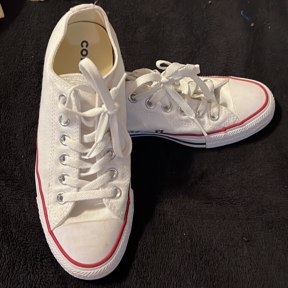 White Converse Chuck Taylors - Picture 3 of 5